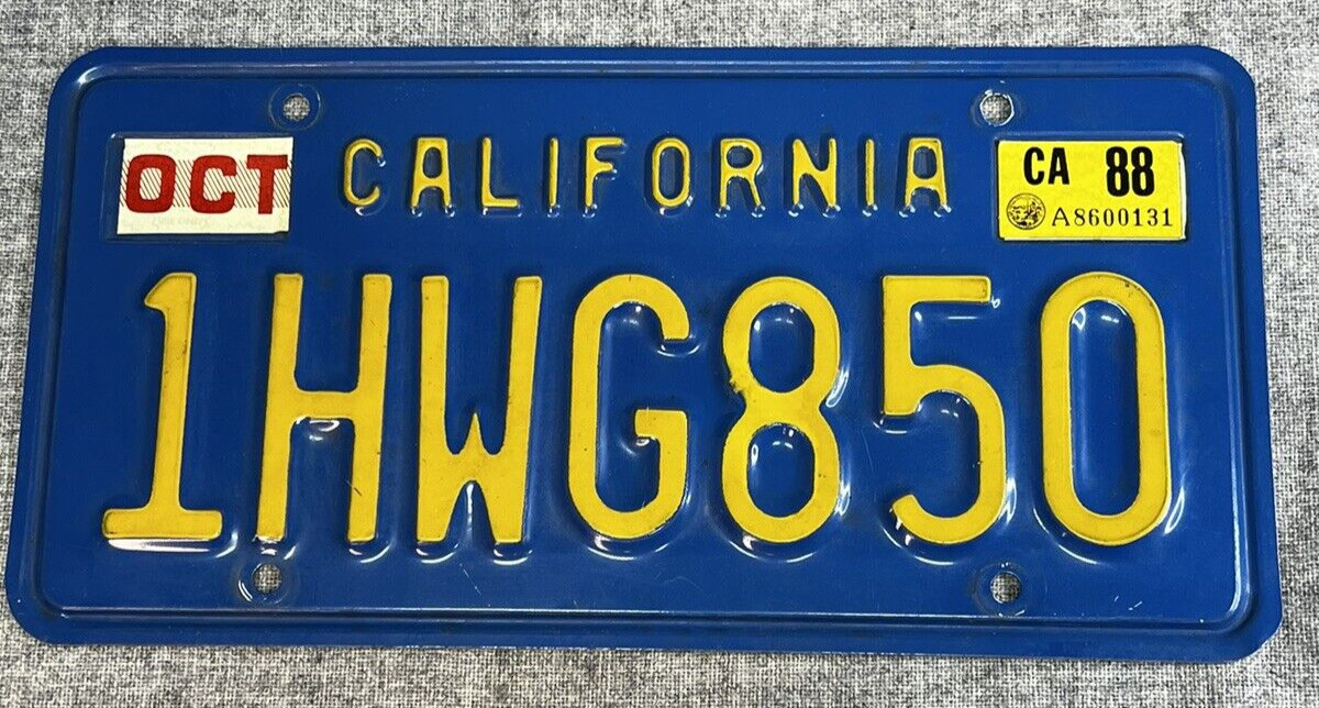 Vintage 1970s 1980s California Blue License Plate 1HWG850