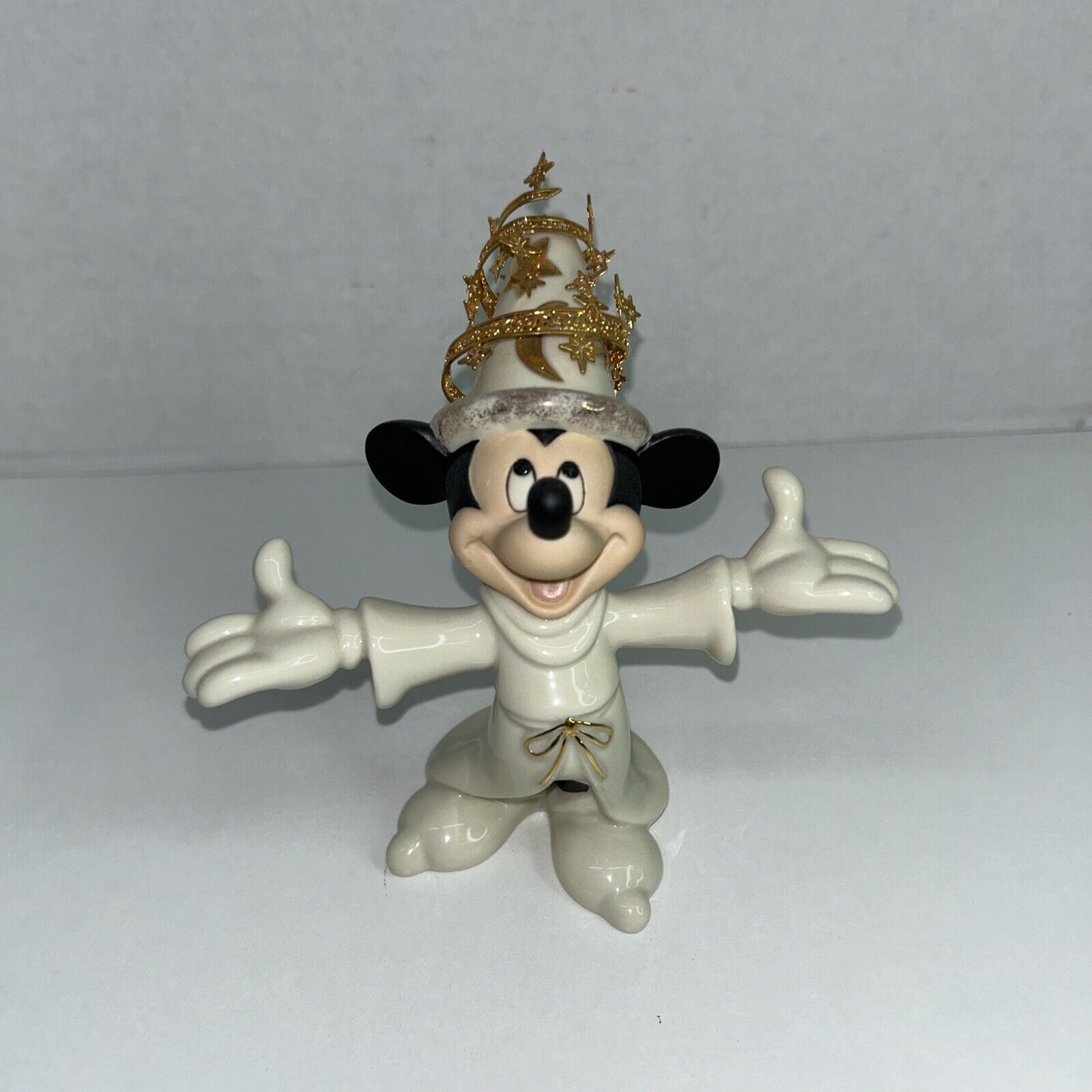 Lenox Walt Disney Mickey’s Magic Moment Figurine Sorcerer Apprentice