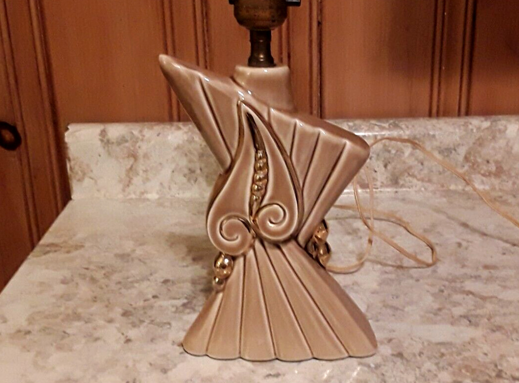 smaller Vintage MCM Mid-Century LAMP no reserve WORKING