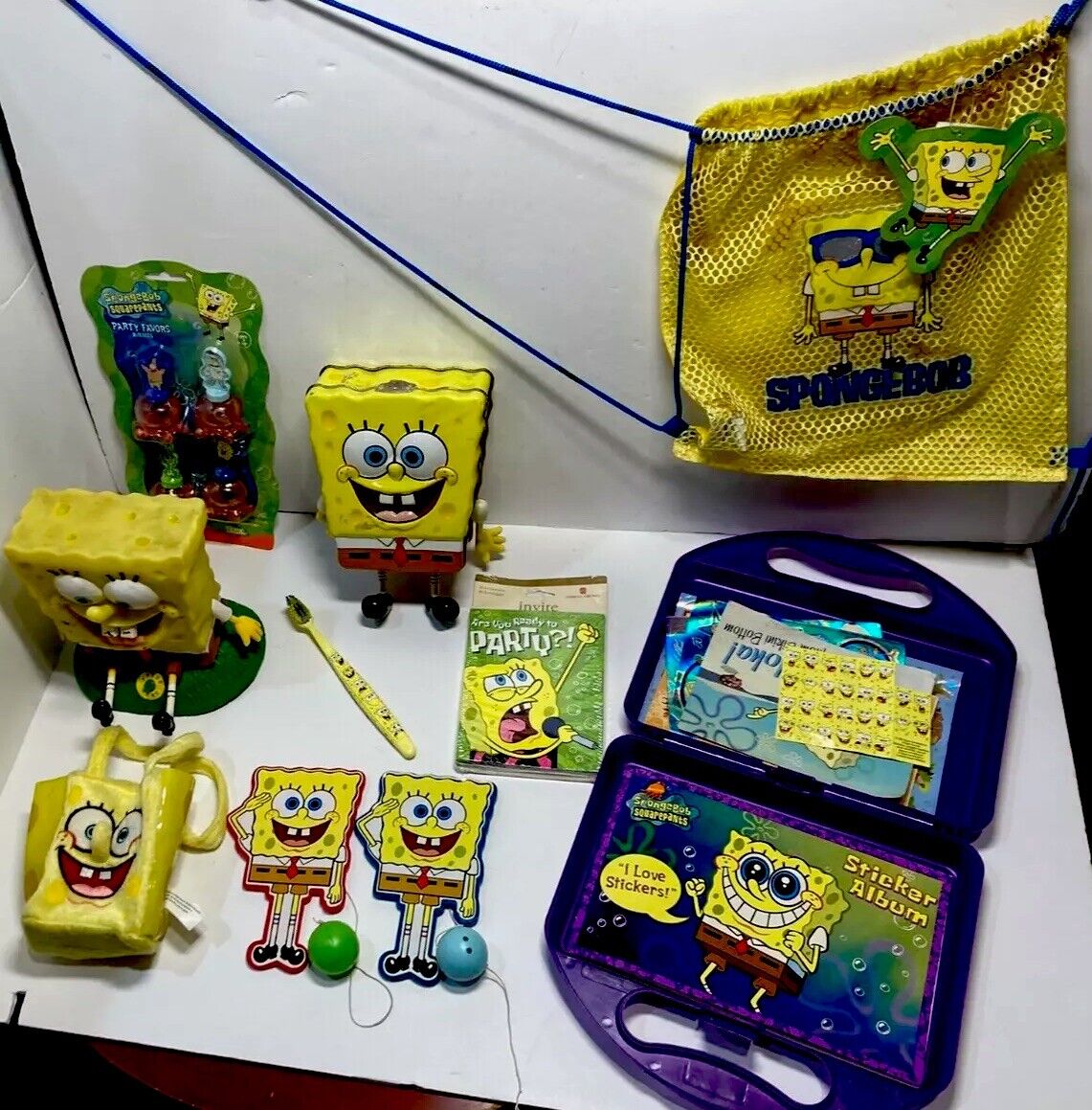 SpongeBob Squarepants Vintage lot of 10 items Display Viacom Nickelodeon