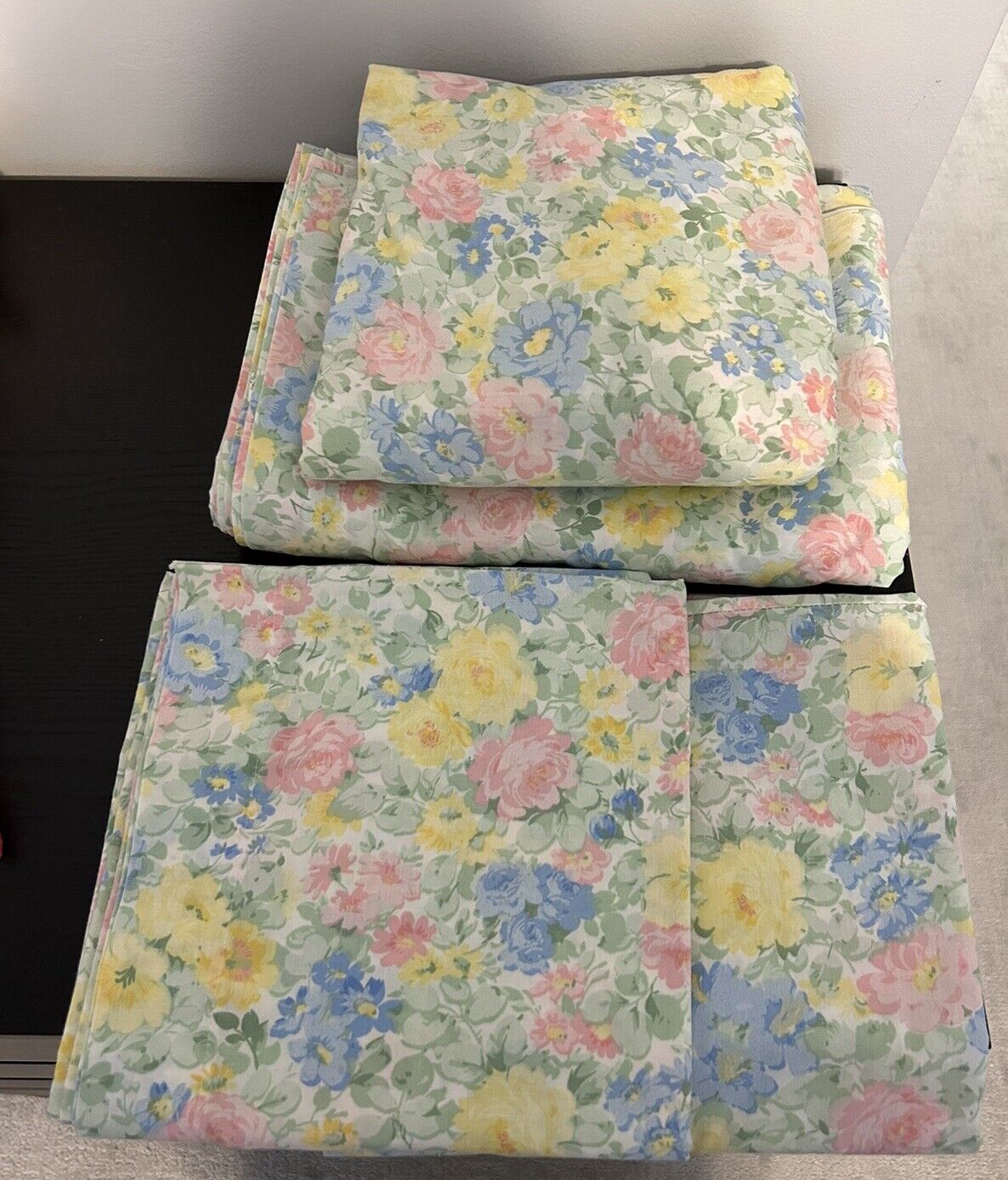 Vintage King Mod Floral Sheet Set Fitted Flat Sheet Two Pillow Case Set Cottage
