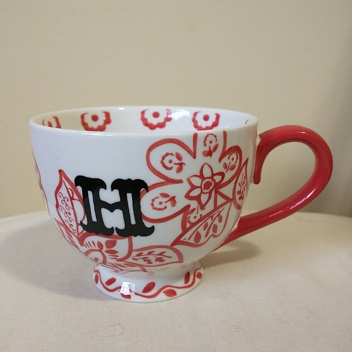 Dutch Wax Coastline Ceramic White Red Floral Coffe Tea Mug Cup Footed Monogram H