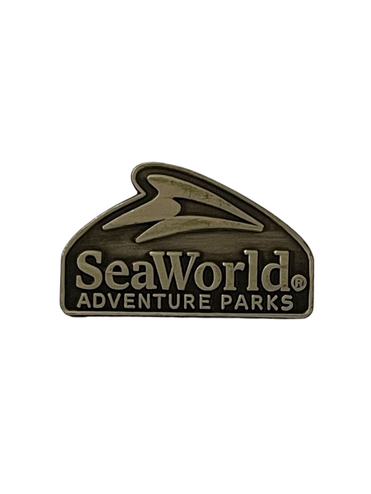 Vintage silver tone Seaworld Adventure Parks Pin Sea World pin Small 1