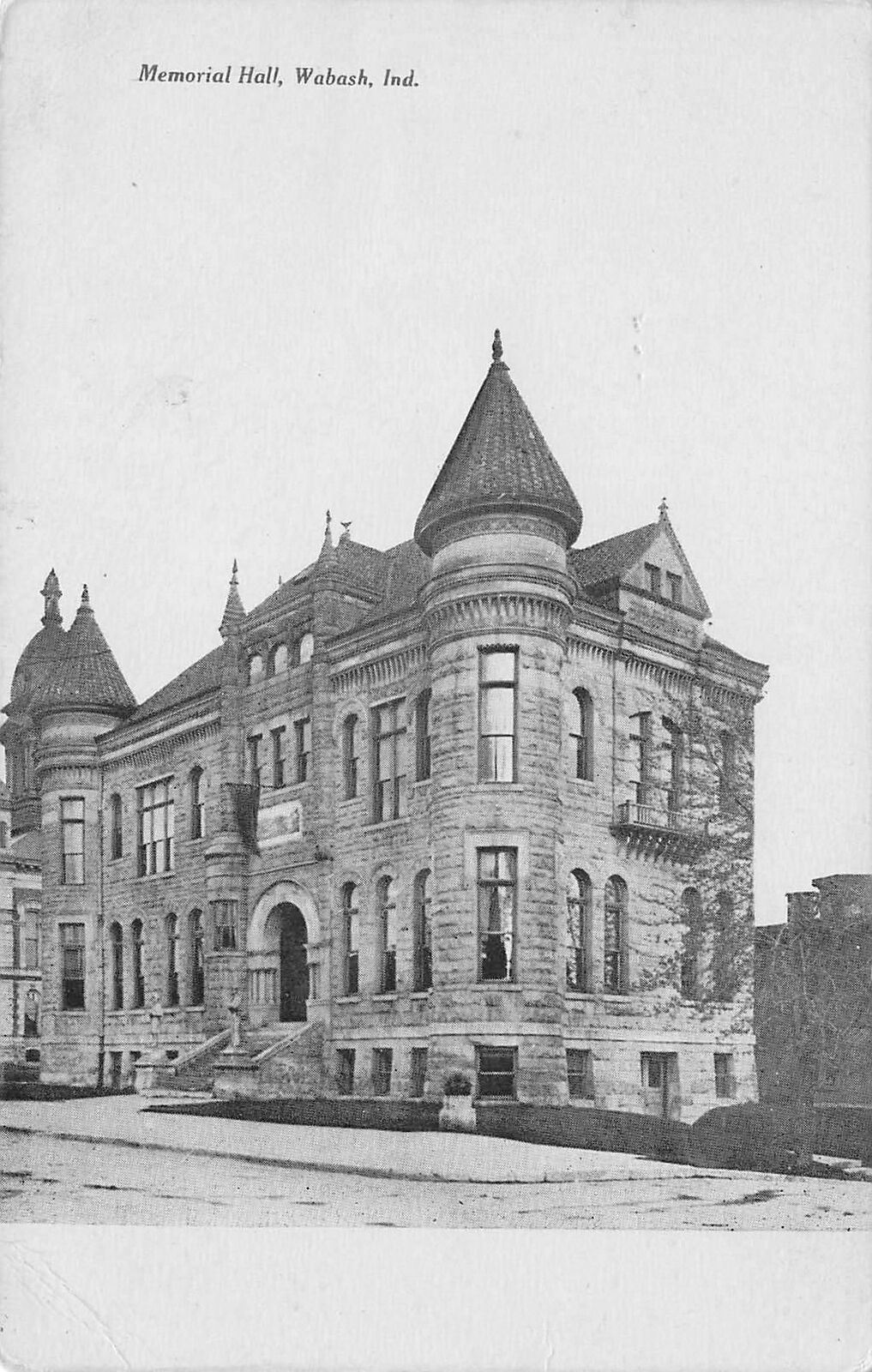 Vintage Postcard Memorial Hall Wabash Indiana exterior photo architecture