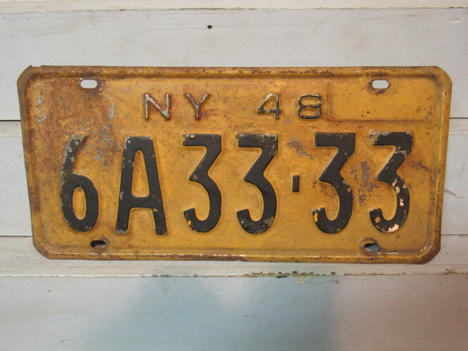 One 1948 NEW YORK  LICENSE PLATE   6A33-33