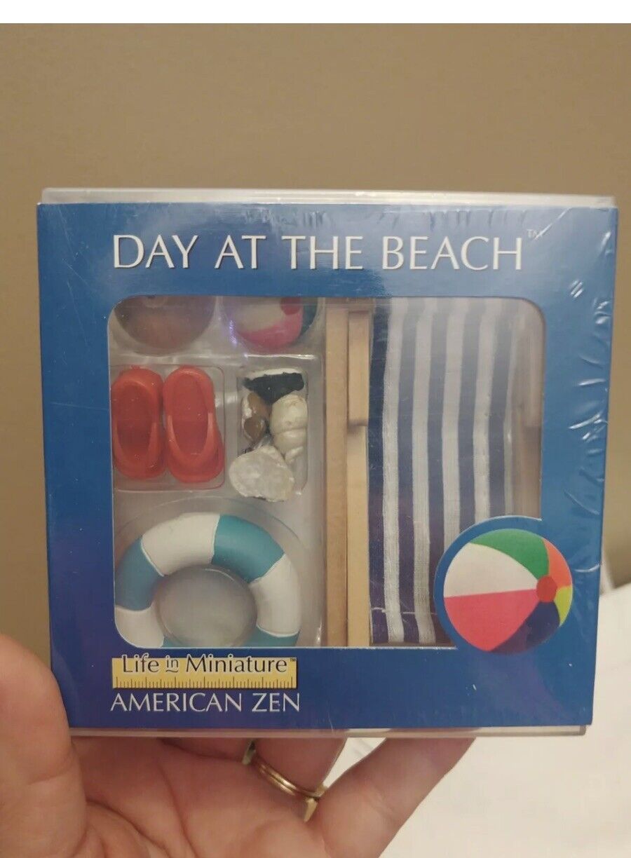 New Toysmith Day At The Beach Life In Minature American Zen Beach Scene