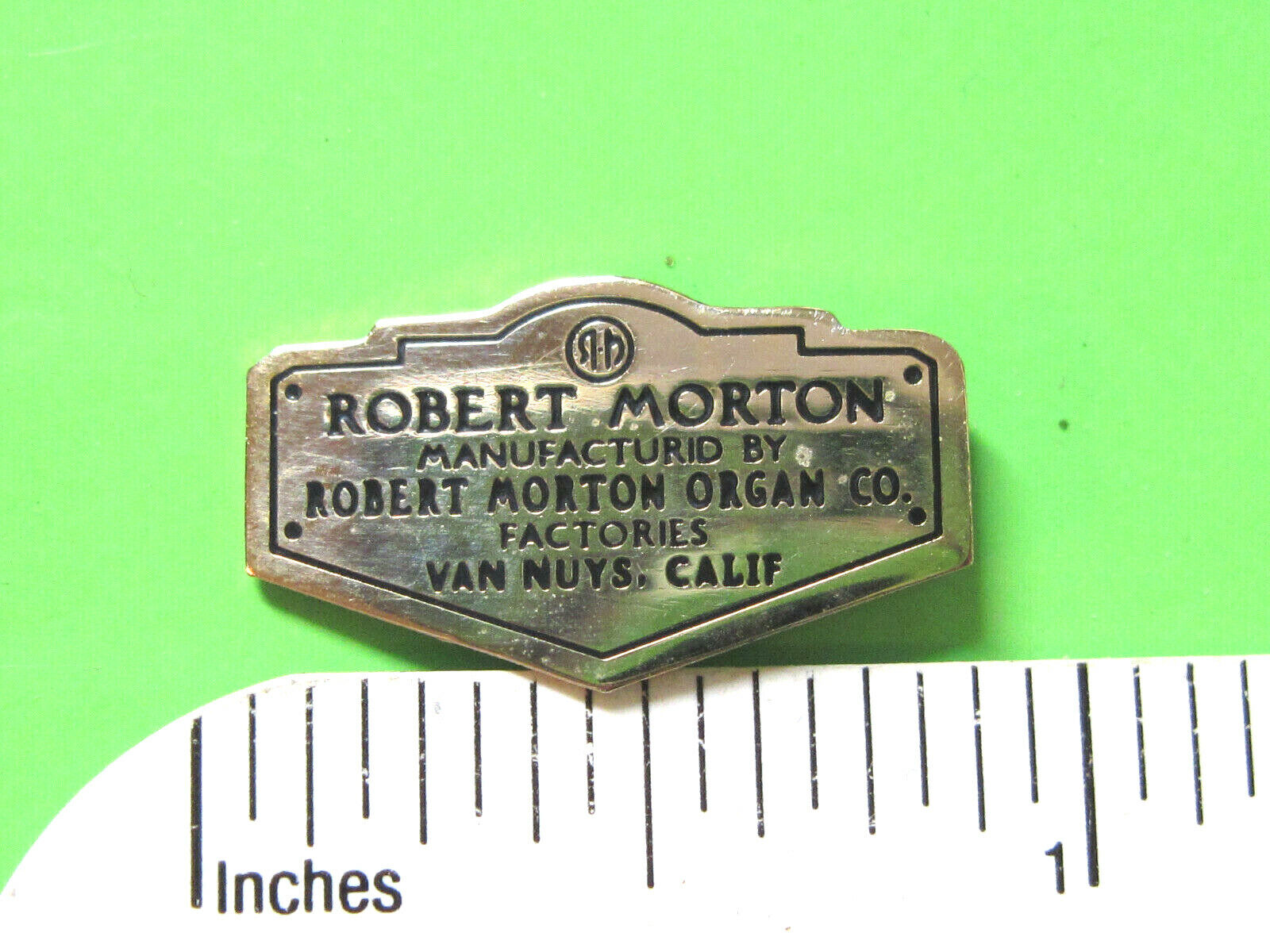 ROBERT MORTON Organs - hat pin  tie tac , lapel pin , hatpin GIFT BOXED jb
