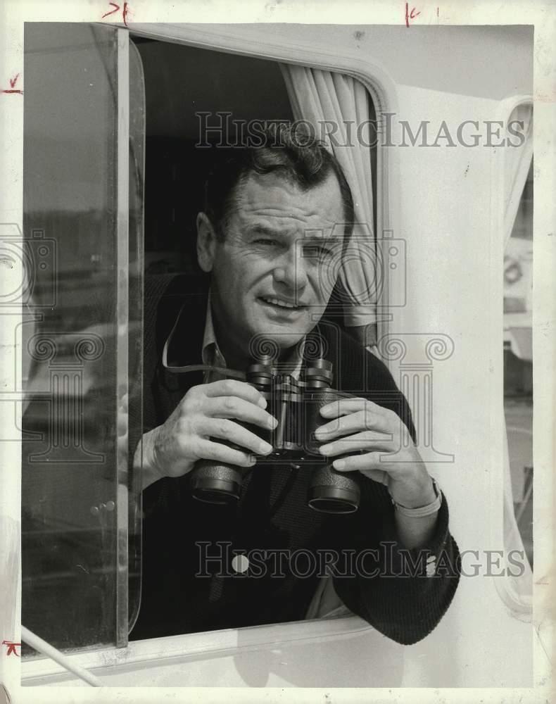 1965 Press Photo Actor Gig Young - hpp20182