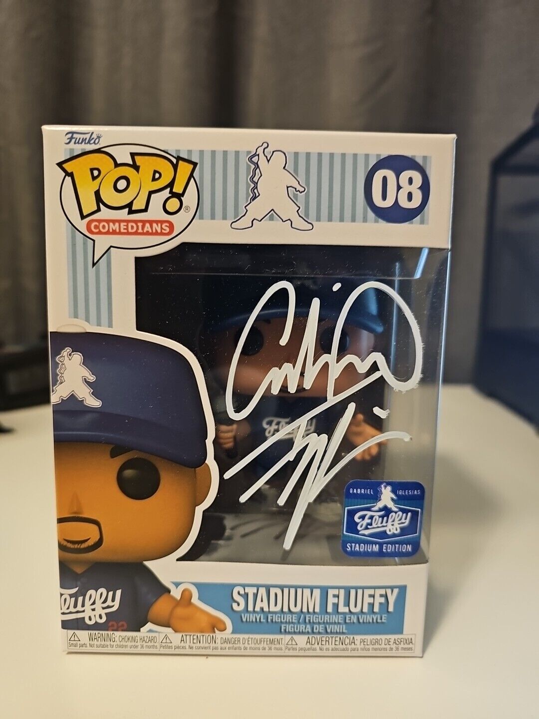 Funko Pop Comedians: Stadium Fluffy #08 (Away) - Fluffy Shop (Exclusive) Signed