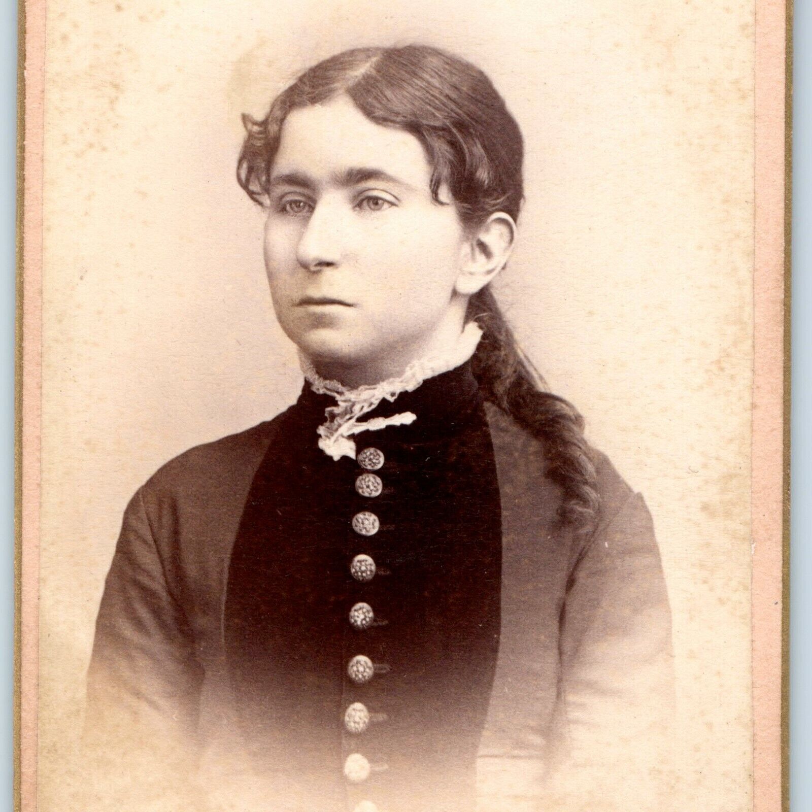 c1870s Waverly, IA Cute Young Lady CdV Photo Card Antique Pierce Bremer Iowa H4
