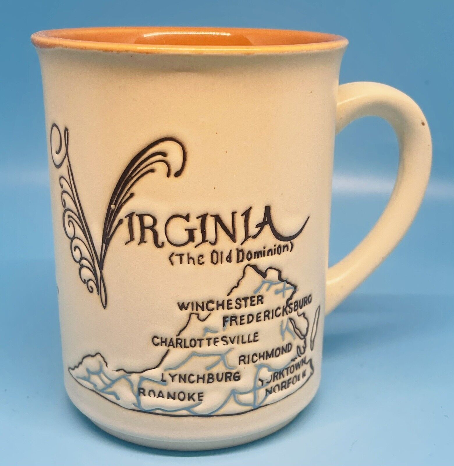 Vintage Virginia The Old Dominion Souvenir Mug “The World Turned Upside Down” 