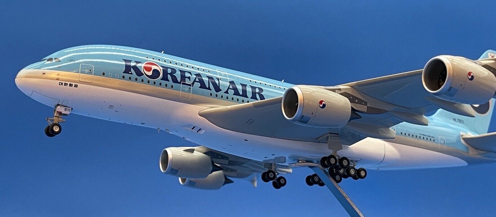 Korean Air Airbus A380-800 1:200