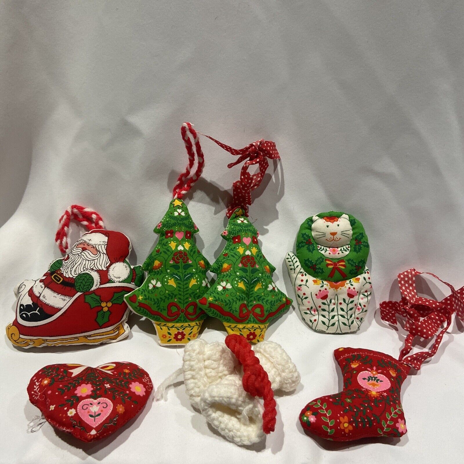Vintage Set of 7 Stuffed Fabric Christmas Ornaments Handmade