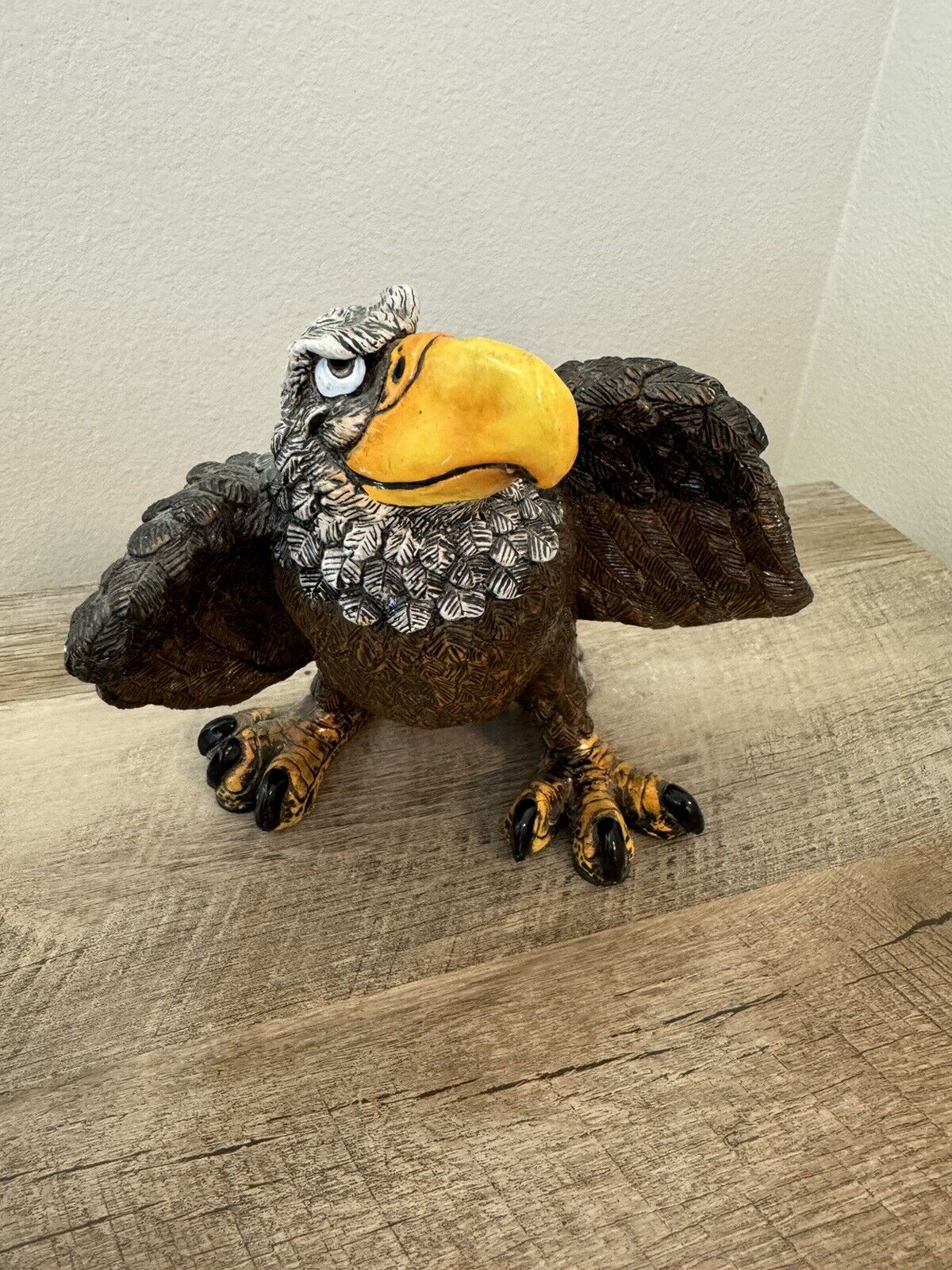 American Wildlife Beasties Of The Kingdom Earnest “ Ernie” Eagle Figurine Raya