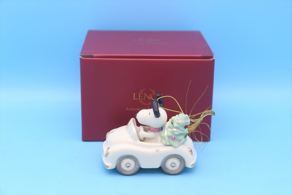 Lenox Snoopy Christmas Delivery Ornament/Snoopy Ornament/180814597 japan