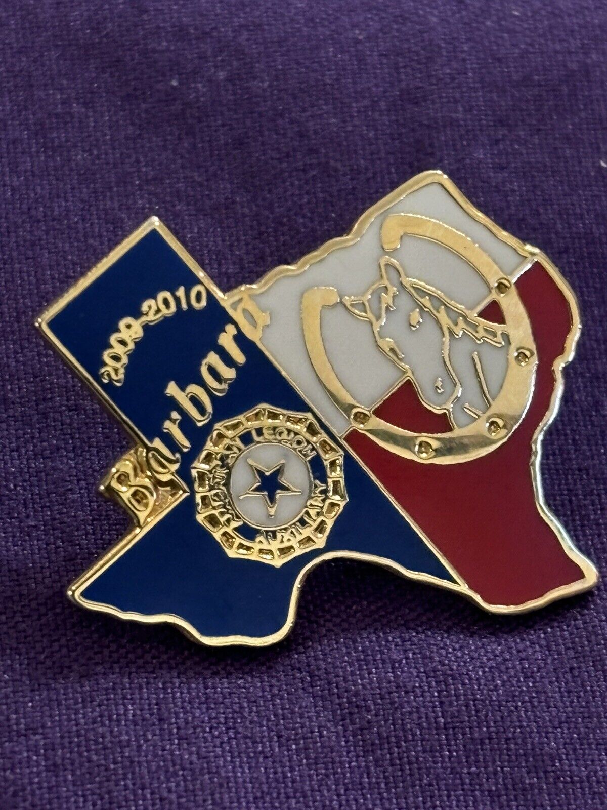 American Legion Auxiliary Texas Enamel Veterans 2009-2010 Barbara Horse Pin Gold