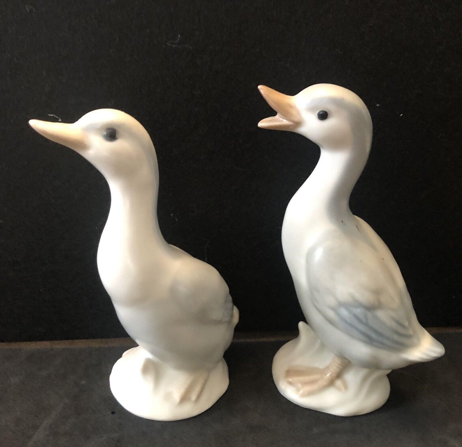 Vintage Otagiri Japan Duck Figurines Shelf Display
