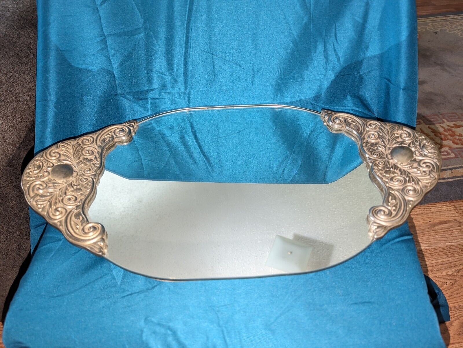 Godinger Silver Mirrored Oval Vanity Tray