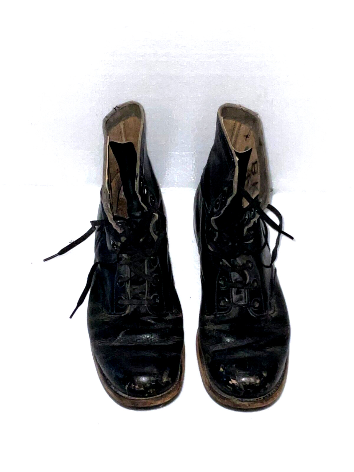 1964 VIETNAM WAR US MILITARY ISSUED LEATHER BILTRITE COMBAT BOOTS - PLEASE READ