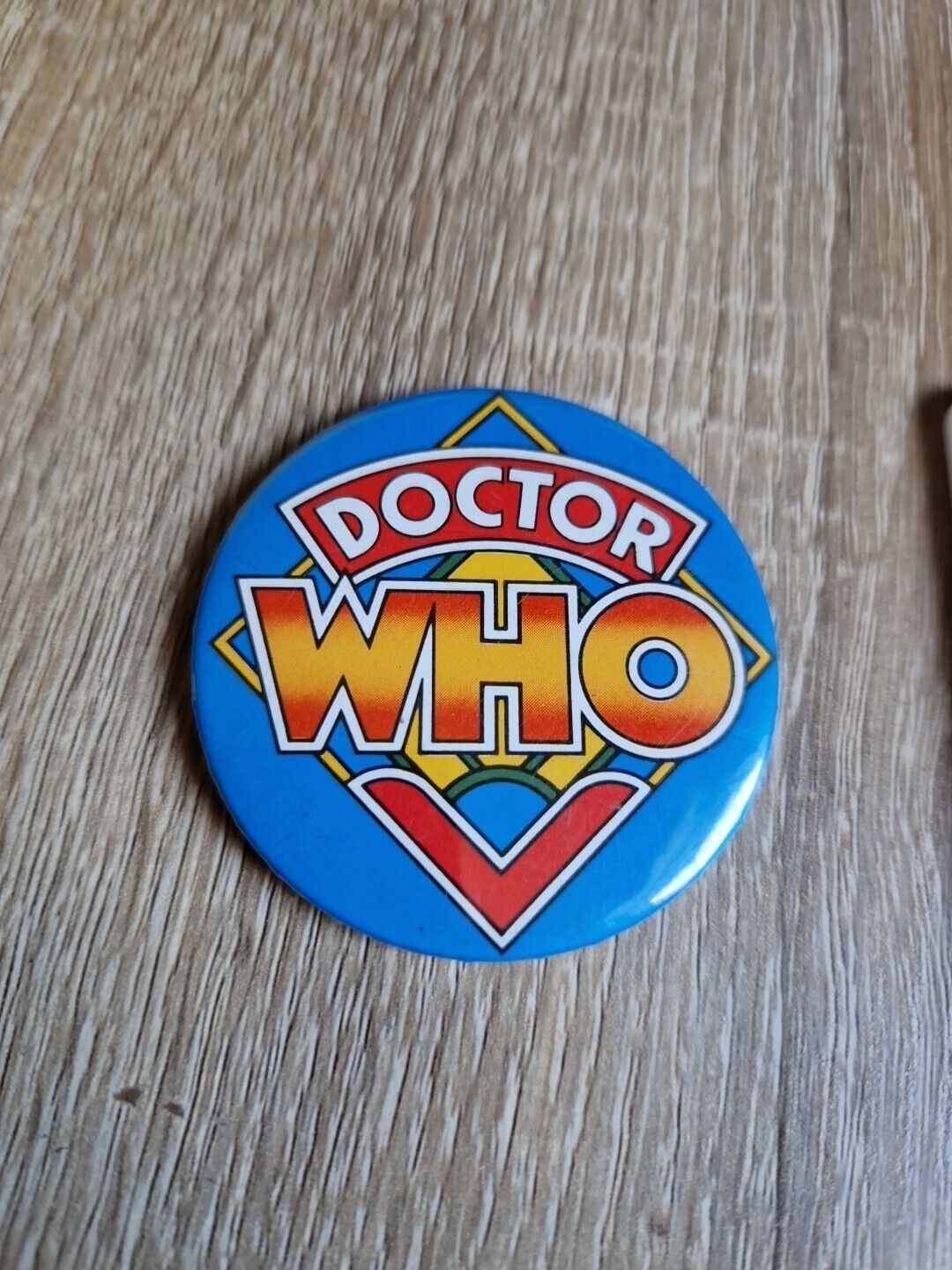 Vintage 1970s Doctor Who Badge BBC 