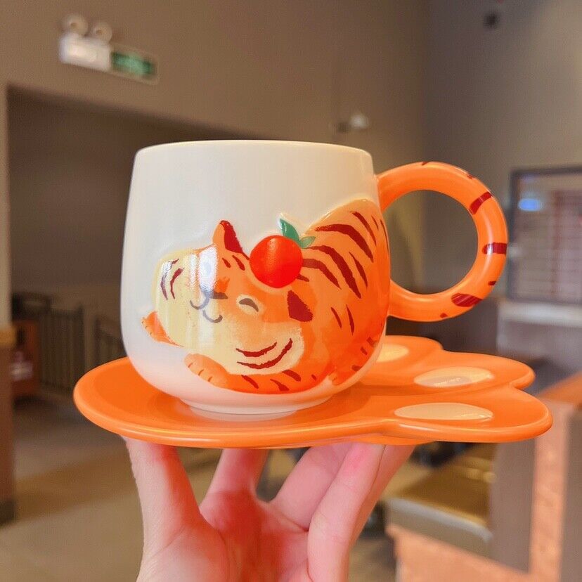 New 2022 China Tiger Year Starbucks13oz Cute Tiger Relief Ceramic Mug Saucer Set