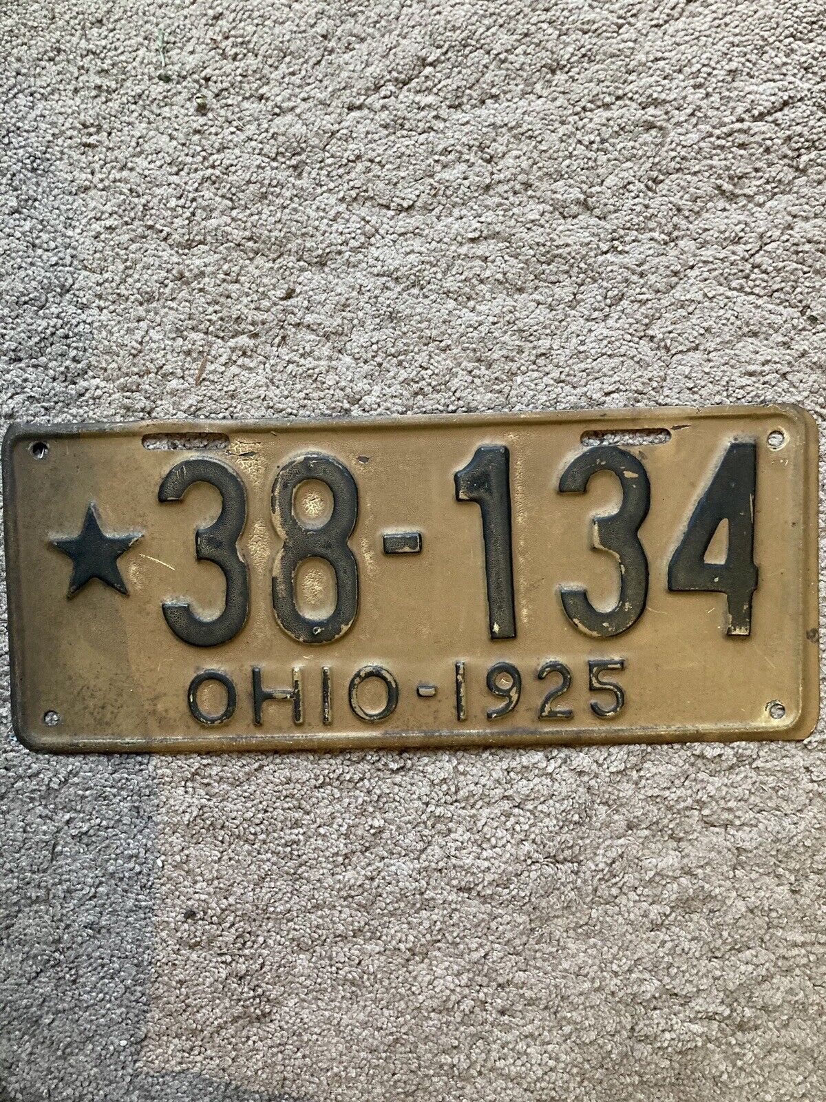 1925 Ohio License Plate -*38 134 - Nice Oldie