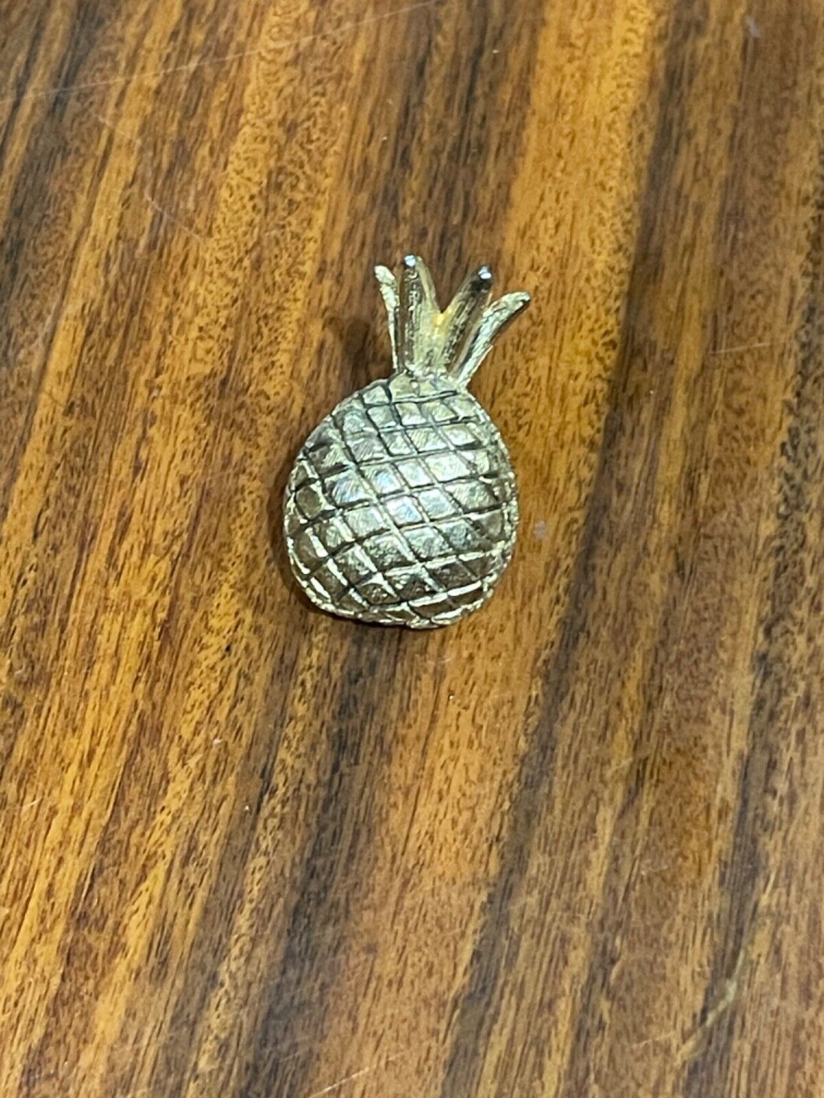 Vintage AJC Pineapple Gold Tone Lapel 1 inch Pin