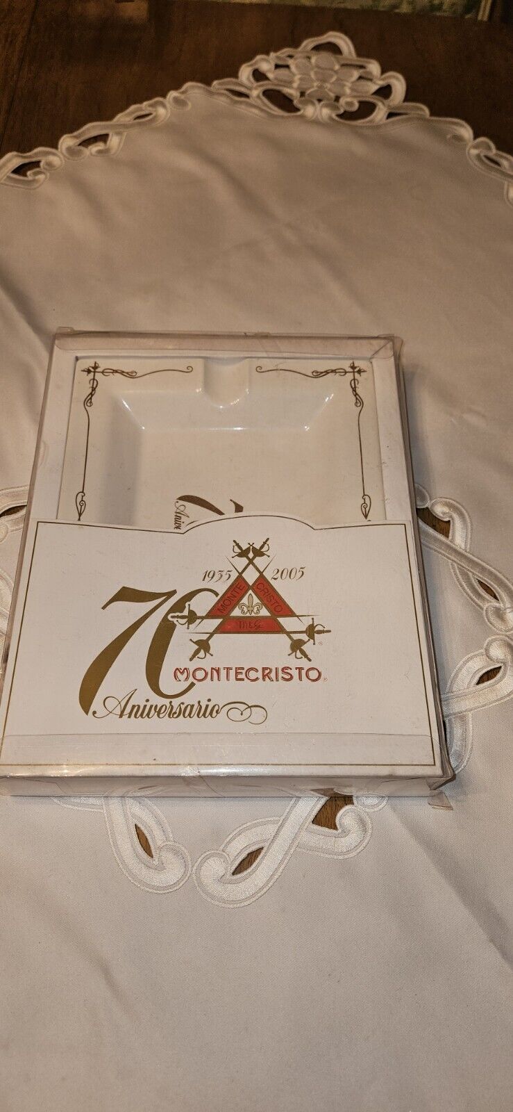 Large Porcelain -Vintage 70th 1935-2005 Aniversario-Montecristo -Cigar Ashtray