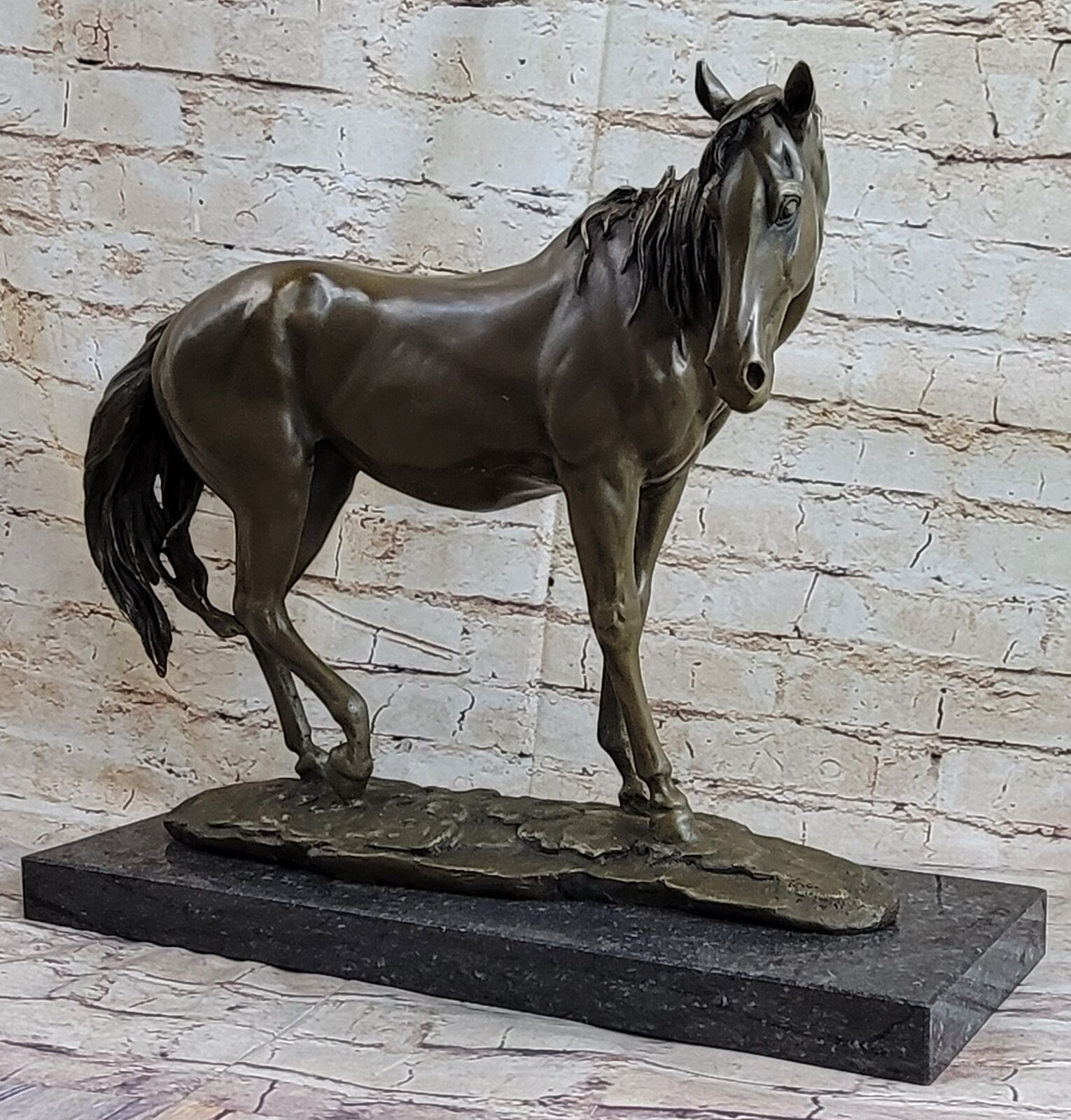 Thoroughbred Show Horse Equestrian Equine Artwork Bronze Marble Sculpture Figure