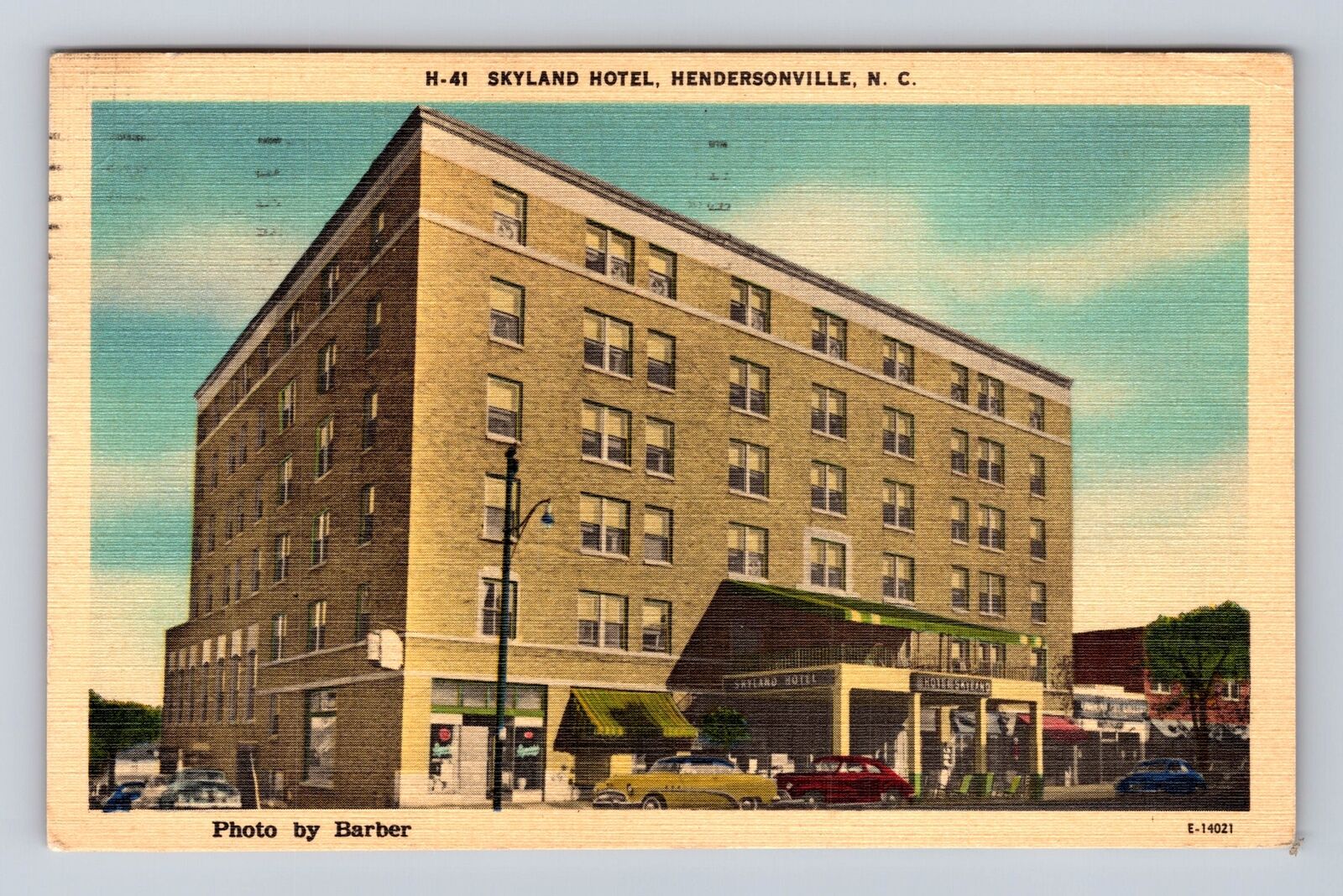 Hendersonville NC-North Carolina, Skyland Hotel 40\'s Cars Vintage c1963 Postcard