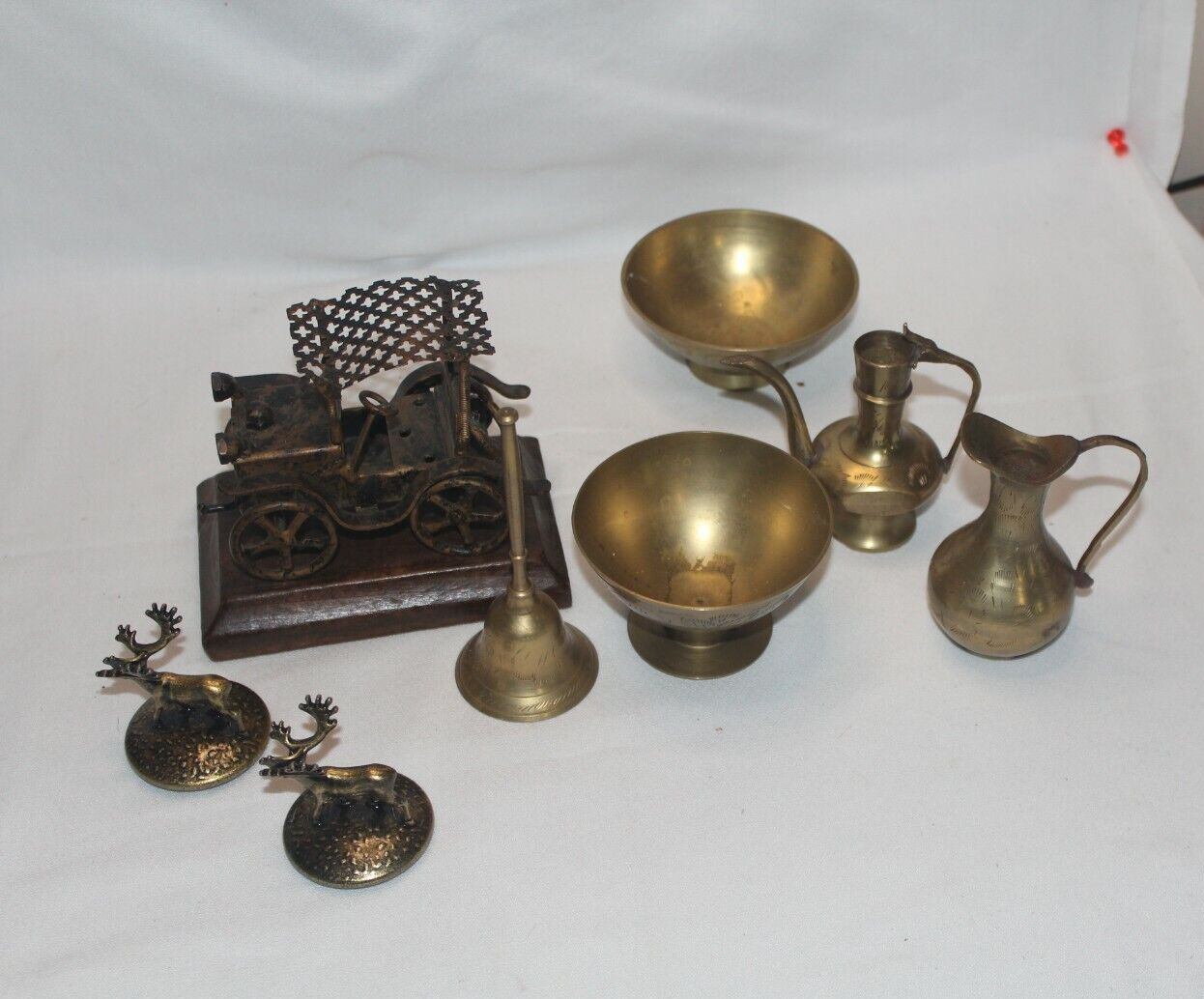 (A4) Vintage Brass Bowls bells and more etched scenes lot