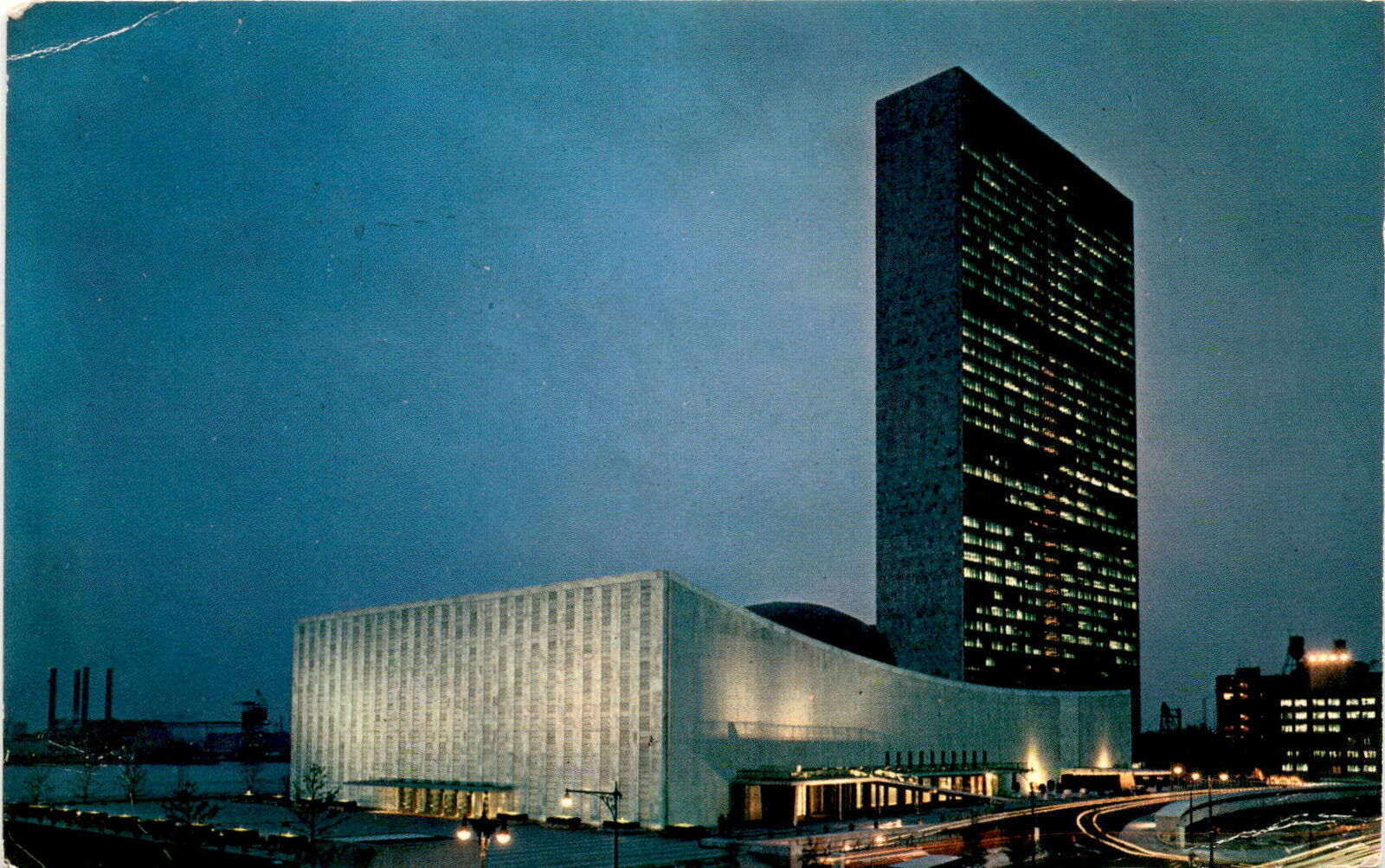 1961 United Nations Headquarters Evening View Postcard Miss Audrey Herken