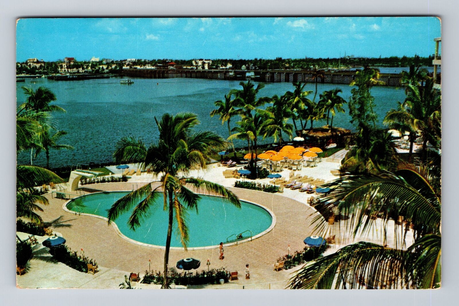 Palm Beach FL-Florida, Palm Beach Towers Pool and Patio, Vintage c1958 Postcard