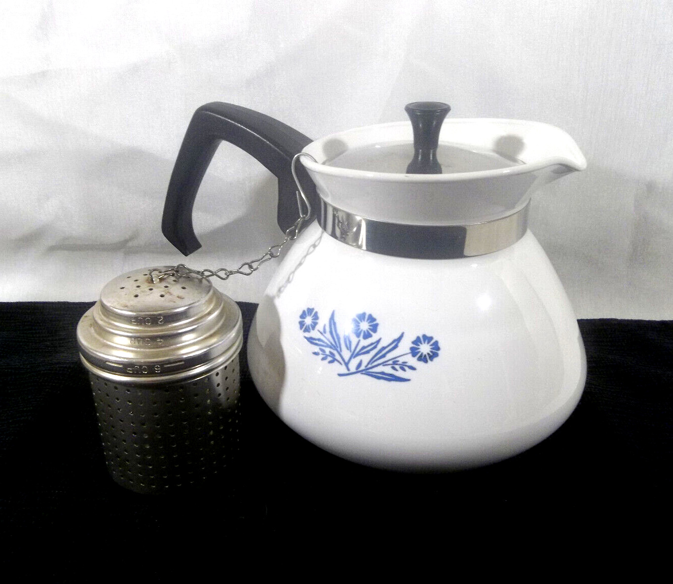 Corning Blue Cornflower 6 Cup Teapot with Lid and Tea Infuser