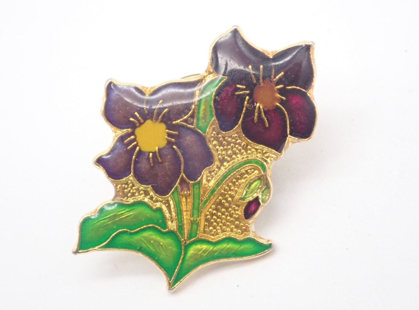Violets Violet Flowers Gold Tone Vintage Lapel Pin