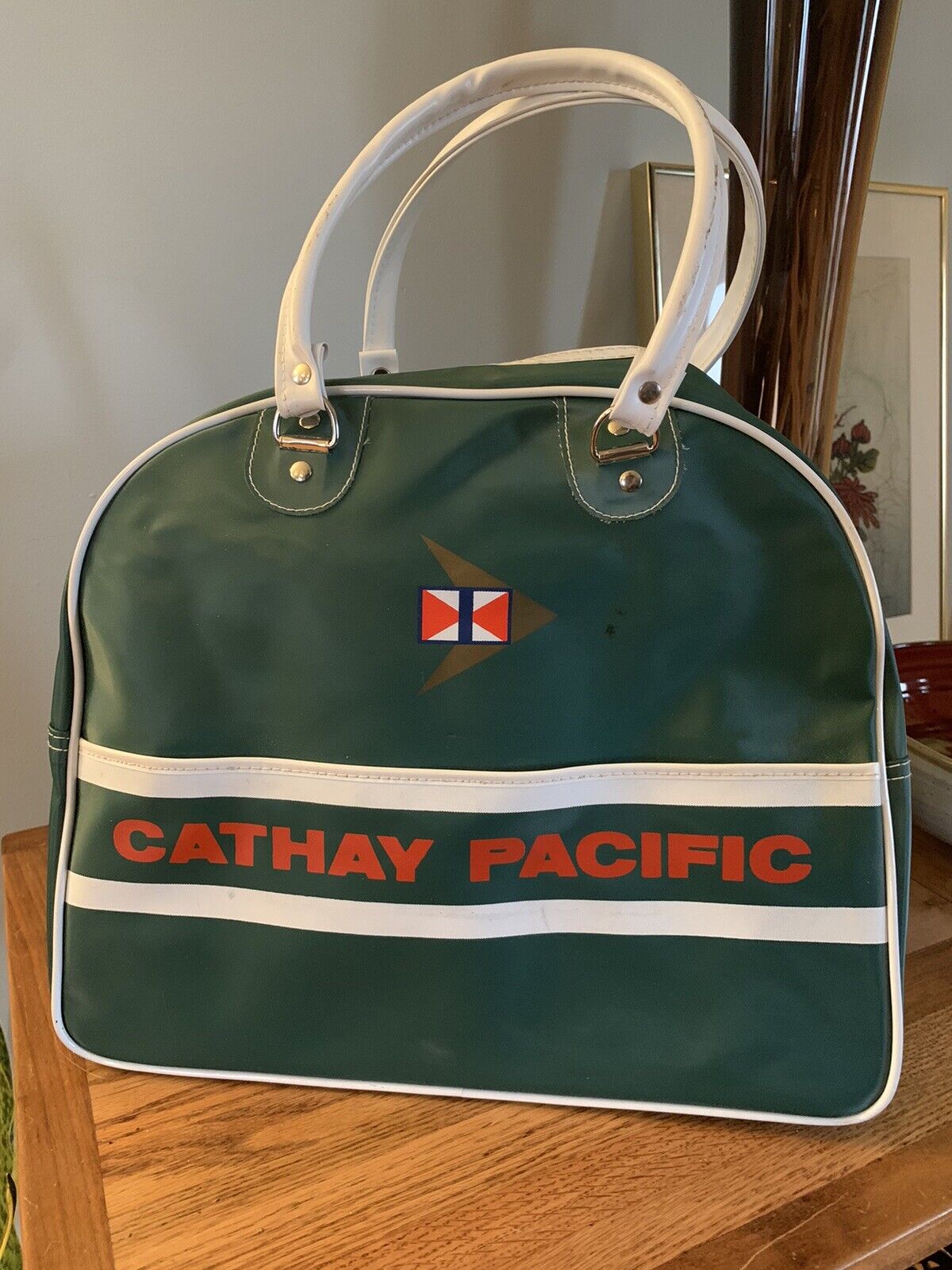 Vintage Cathay Pacific Airlines Carry On Travel Bag Luggage, Green