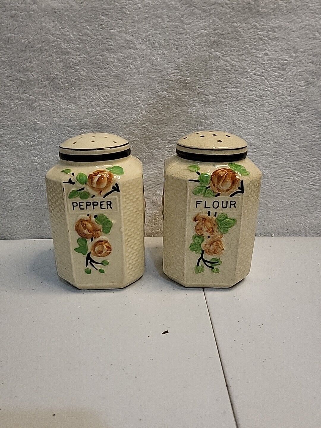 Antique Ceramic Pepper Flour Shaker Floral Design 4 3/4\