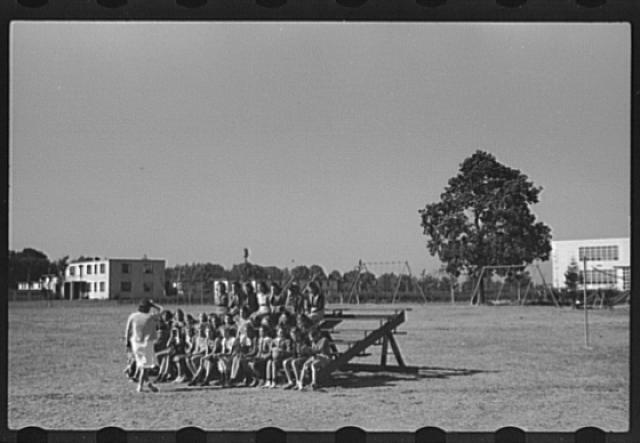 Physical education class,Greenhills,Ohio,OH,October 1939,John Vachon,FSA,2