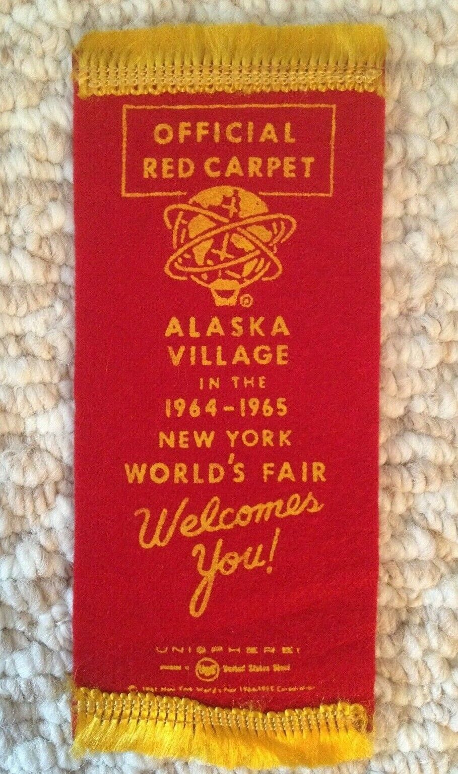 1964-65 NY World's Fair Alaska Village Official Red Carpet (Unisphere logo)