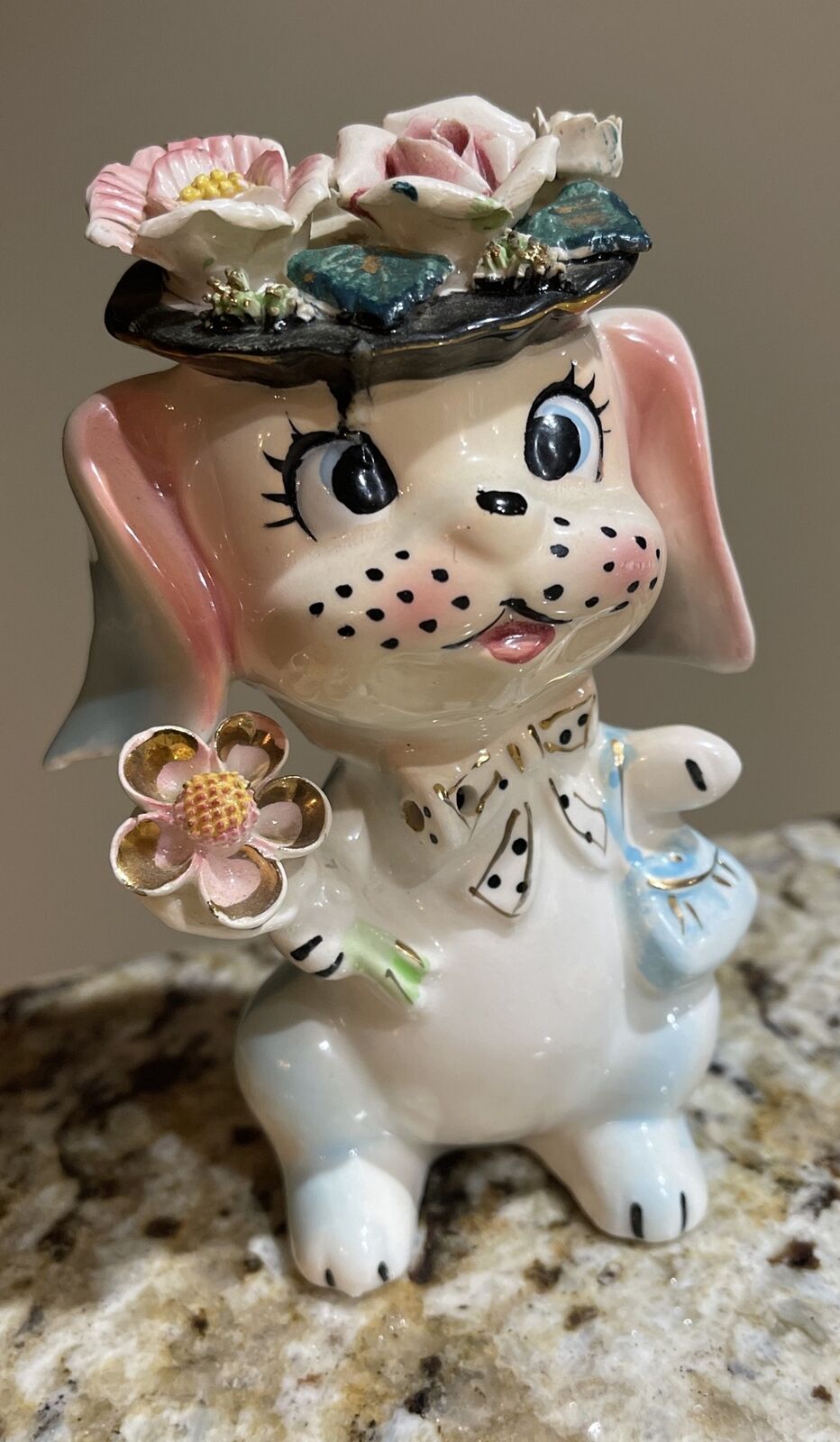 Beautiful Vintage Porcelain Mother Dog Made In Japan missing 2 puppies & chain