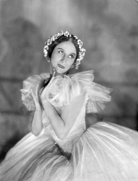 Famous Russian Ballet Dancer Ballerina Anna Pavlova c1910 14 Old Photo