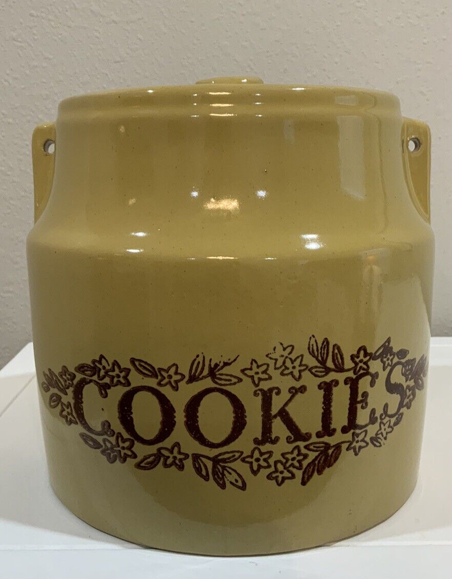 Vintage Monmouth,  Pottery Stoneware Cookie Jar USA-Crock Cookie Jar No Handle