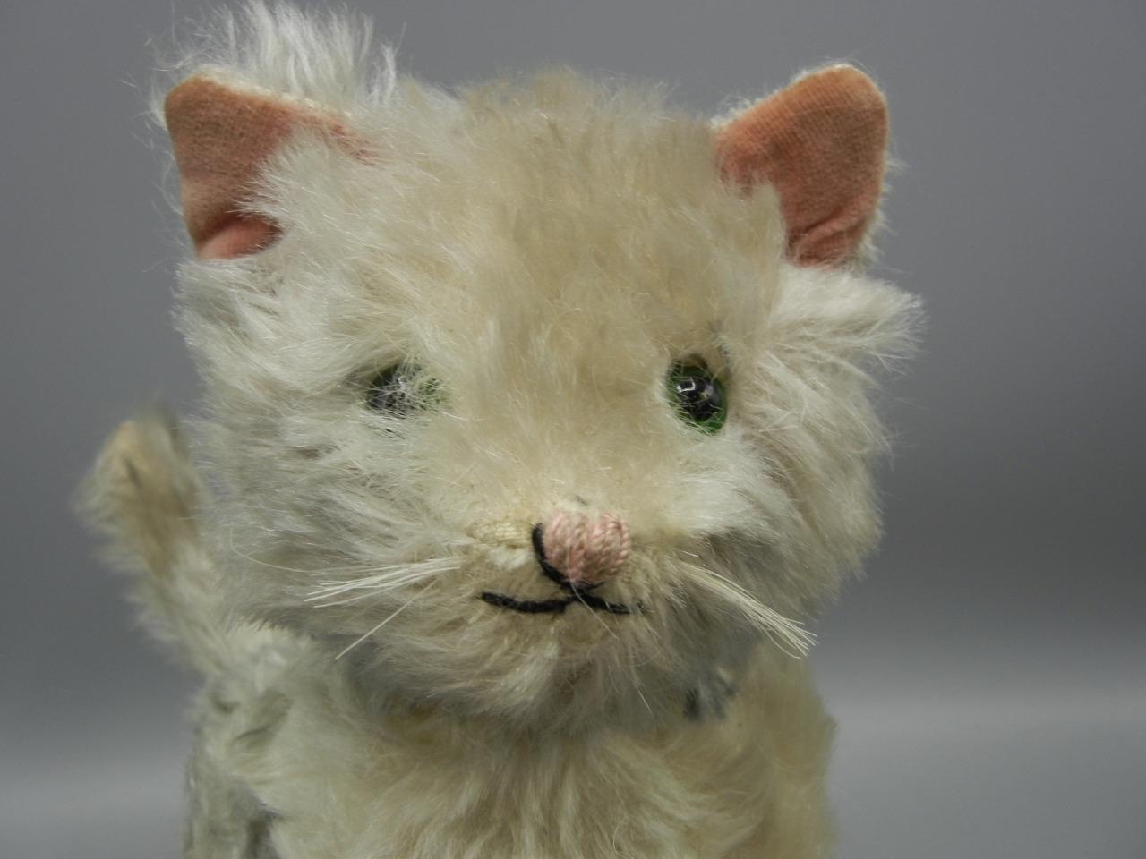 Vintage KNICKERBOCKER Plush Toys Standing Musical Cat *KITTY KUDDLES*