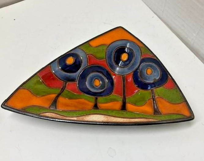 Gappa Triangle Footed Dish Studio Art Pottery Arts & Crafts Cyprus