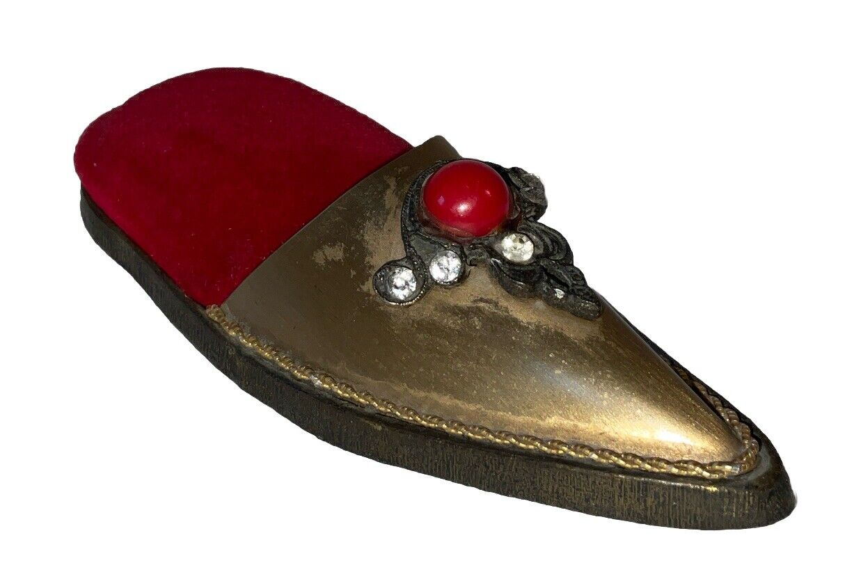 Vintage Metal Asian Shoe Jeweled Pin Cushion Jameco 4.5\