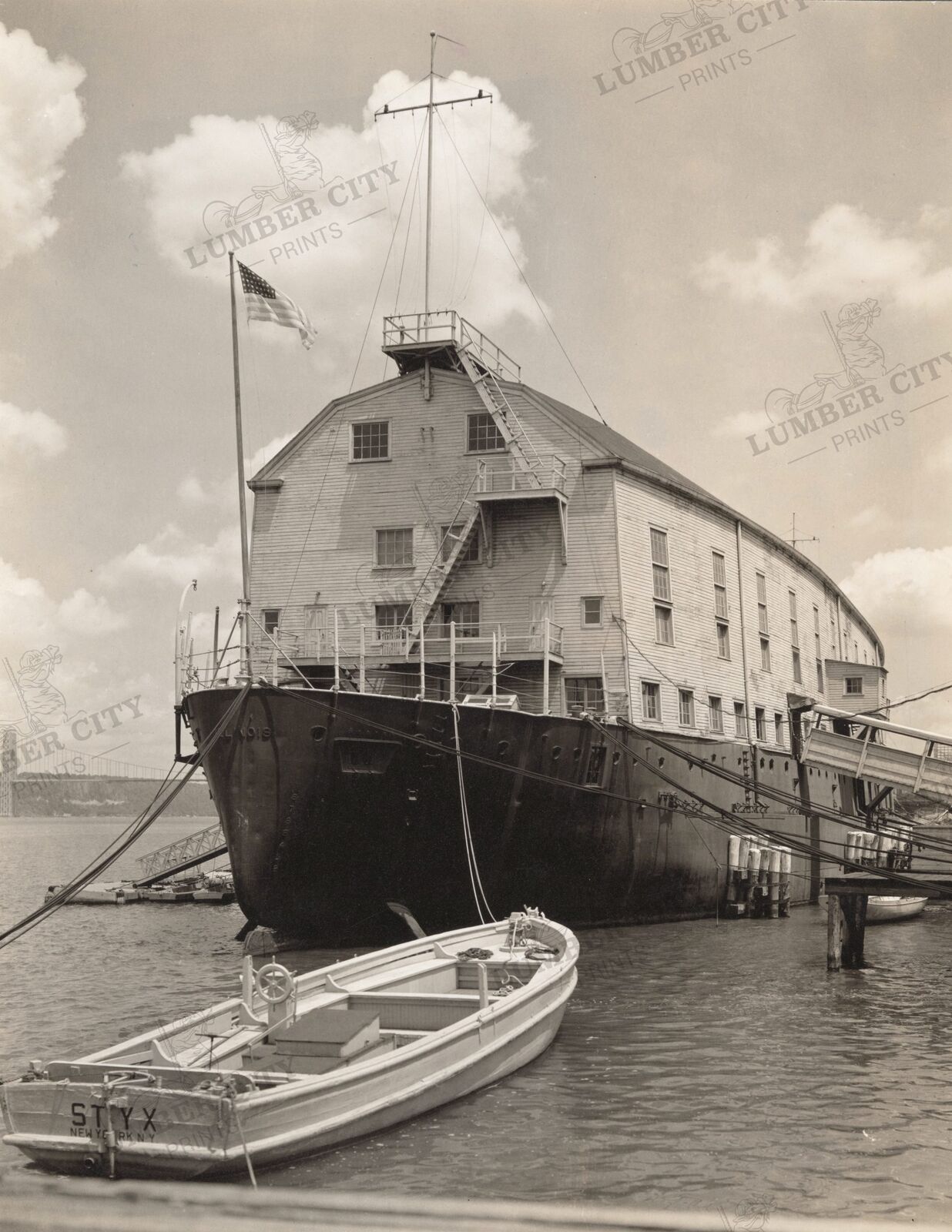 1937 U.S.S. Illinois and launch, Armory for Naval NY New York 8.5\