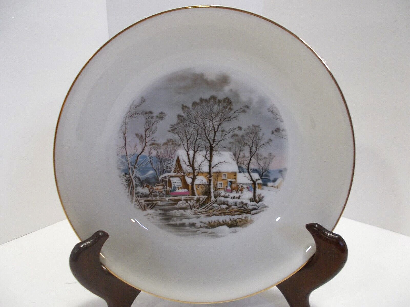 Avon 1981 Currier and Ives Winter Snow Scene Exclusive Soup Bowl Porcelain
