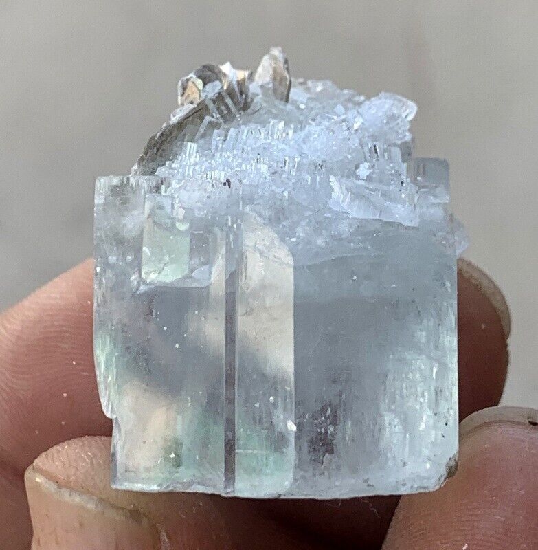 165 Carats beautiful  Aquamarine Crystal Specimen from Nagar Pakistan