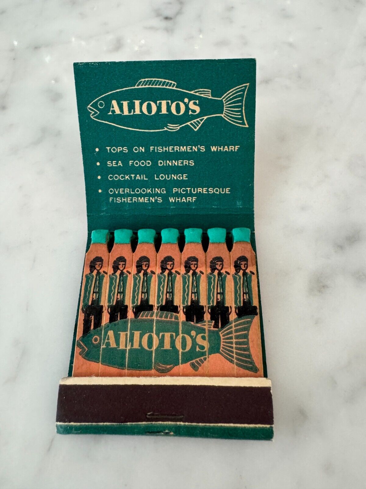 Vintage San Francisco Alioto\'s Fisherman\'s Wharf Full Unstruck Feature Matchbook