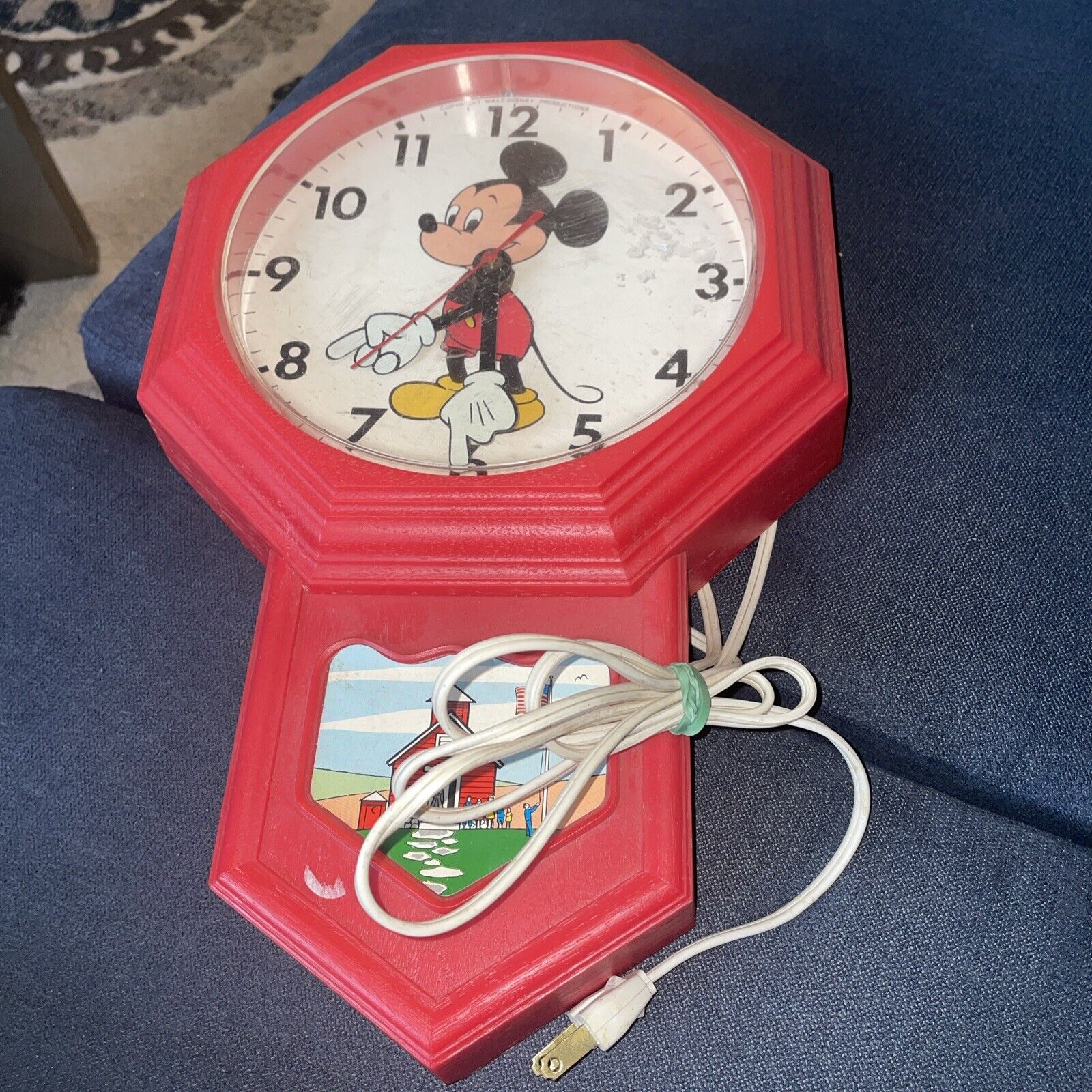 Vintage Walt Disney Mickey Mouse School House Red Wall Clock Welby by Elgin